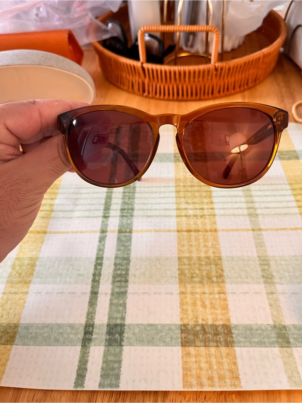 ED by Ellen Denege ED S-13 Unisex Acorn Round Sunglasses with Case